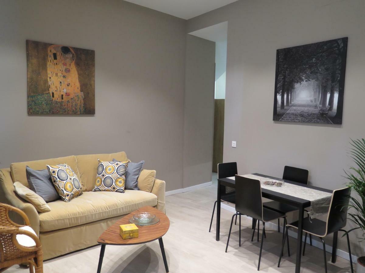 אלקאלה דה הנארס La Casa Tahona Plaza De Cervantes מראה חיצוני תמונה